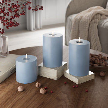 LED Stompkaarsen Ø 10 x 10 + 15 + 20 cm Ijsblauw