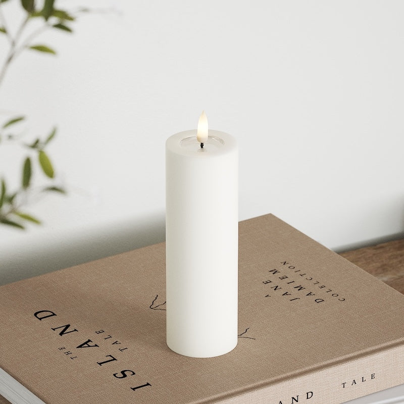 Deluxe Homeart LED Stompkaarsen Ø 5 x 15 cm Wit