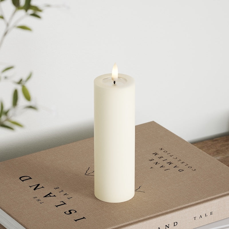 Deluxe Homeart LED Stompkaarsen Ø 5 x 15 cm Cream
