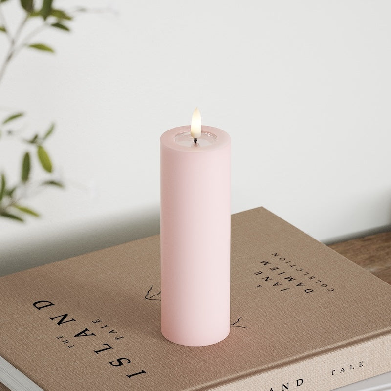Deluxe Homeart LED Stompkaarsen Ø 5 x 15 cm Lichtroze