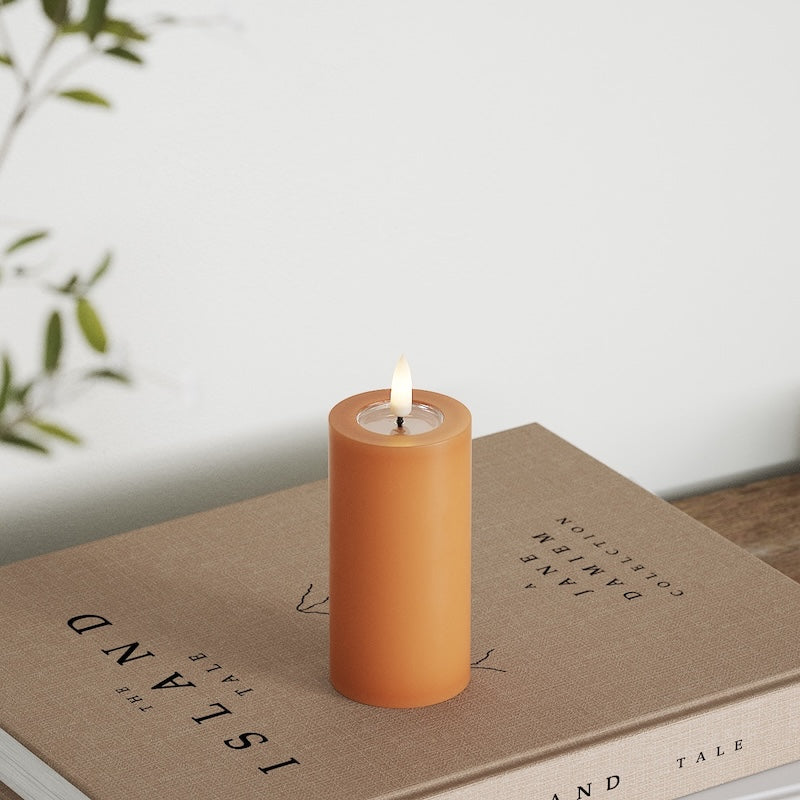Deluxe Homeart LED Stompkaarsen Ø 5 x 10 cm Oranje