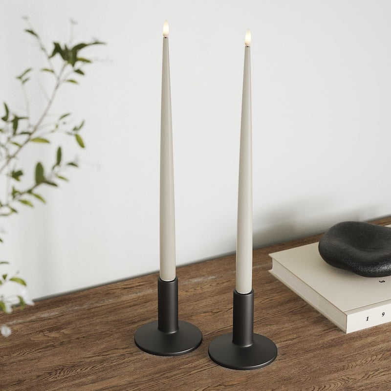 Deluxe Homeart LED Glanzende dinerkaars met Lak, 2 stuks 38 cm Zand LED Glanzende dinerkaars 2