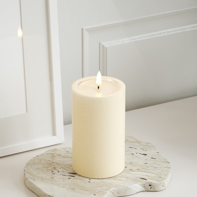 Unique Candles Unique LED Stompkaarsen D 7,5 x 12,5 cm Cream